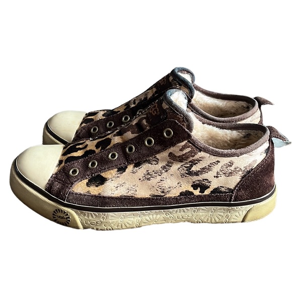 Ugg leopard print slip on sneakers - Picture 9 of 11